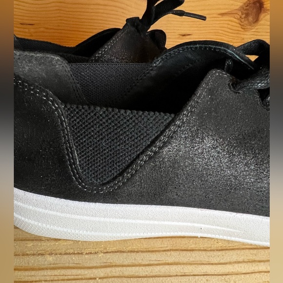 Fitflop Valencia Sneakers Women’s Size 9. Shimmery Black - Picture 5 of 7